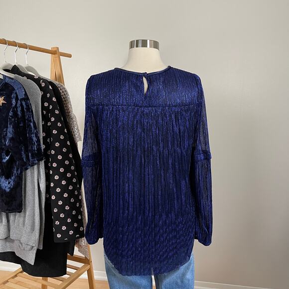 Moulinette Soeurs Anthropologie • Ruffled Metallic Top - Picture 3 of 7